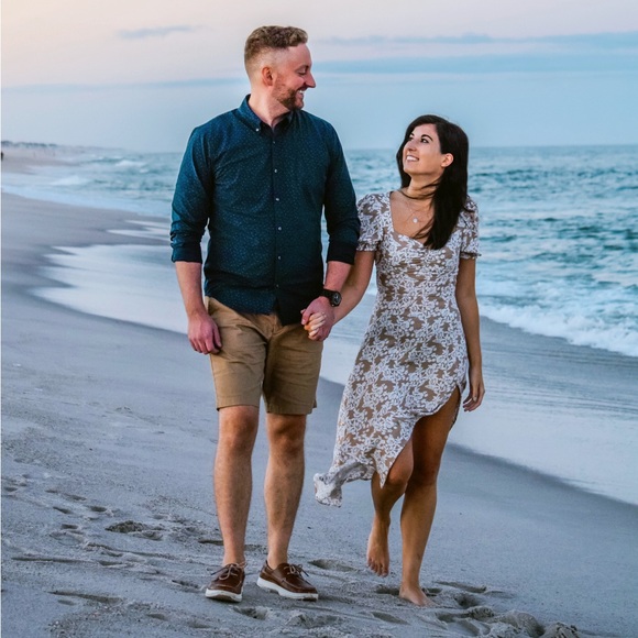 Petal & Pup midi white and tan floral dress with slit. Size 2. Worn a few times - Picture 2 of 8